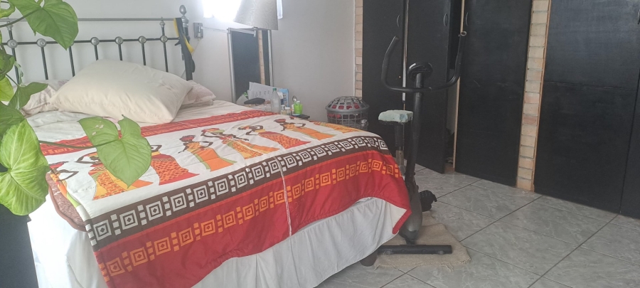 2 Bedroom Property for Sale in Chatsworth Western Cape